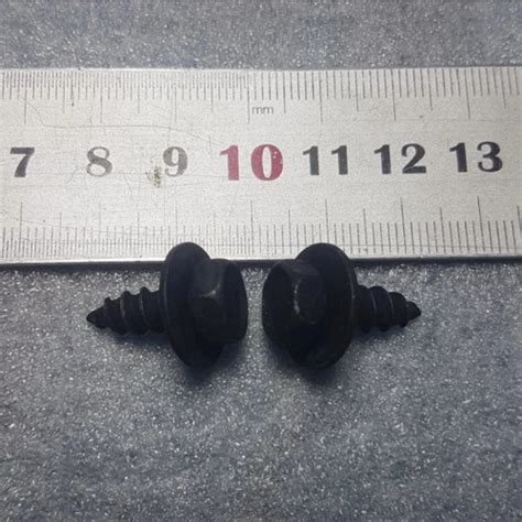 Jual Baut Sekrup Baut Breket Bemper Mobil Ukuran Kunci 10 Original ...