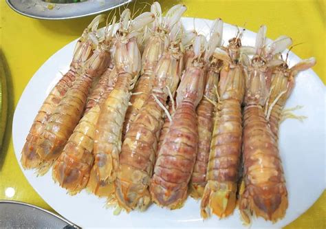 想吃海鲜的吃货们！江门这条平、靓、正的海鲜食街，你们去过吗？