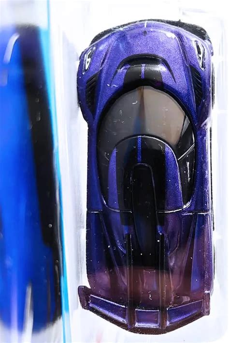 Hot Wheels 2020 Koenigsegg Jesko HW Exotics Era 3 and Above in ...