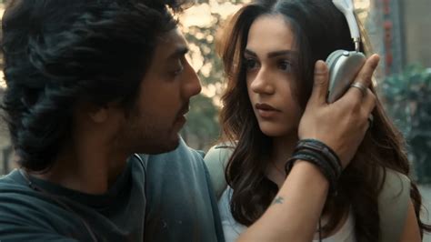 Kishore Kumar Version Of Saiyaara Made Using AI Goes Viral, Fans Call ...