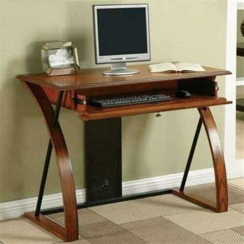 Oak Computer Desk 的图像结果