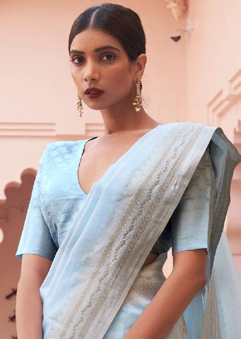 SKY BLUE WOVEN PURE HANDLOOM LINEN SAREE – zarikaariindia.com