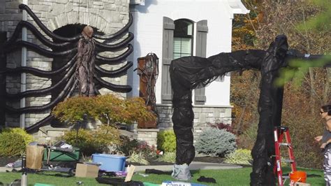 Browns' Myles Garrett's 'Stranger Things' theme Halloween house | wkyc.com