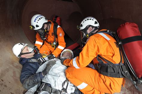 Confined Space Rescue: Legal Requirements and Emergency Preparedness ...