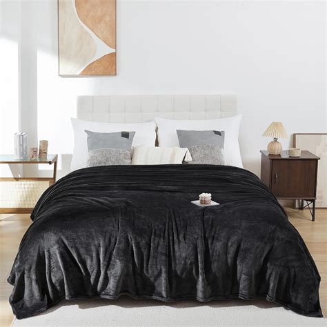 Amazon.com: Fleece Queen Size Blanket for Bed, Luxury Plush Cozy Fuzzy ...