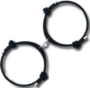 Garnet Gems Dori Bracelet Price in India - Buy Garnet Gems Dori ...