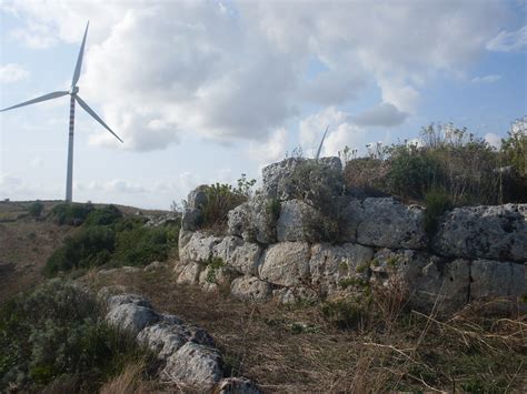 Nuraghe Punta Unossi (English) | archaeological site, nuragic ...
