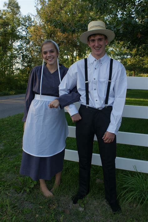 Amish Women's Clothing | Amish Men Clothing | Amish clothing, Dark ...