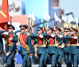 俄罗斯2015阅兵式高清完整版_俄罗斯阅兵式完整视频 - 随意云