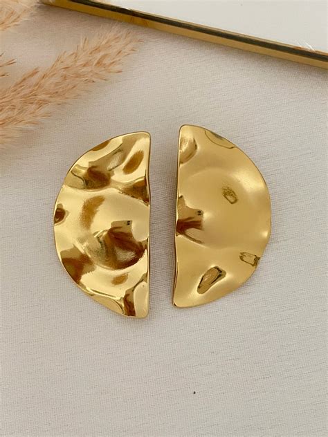 Prepare to Shine With Ishkaara's Gorgeous Earrings for Girls