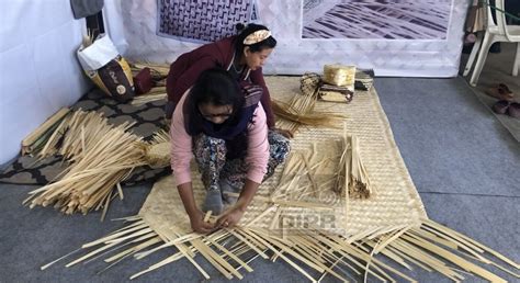 Live demonstration of Bamboo Sliver and Mat Making | DIPR Nagaland ...