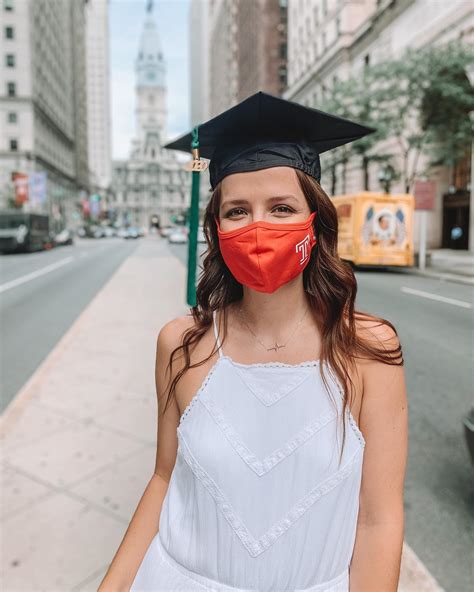 Temple Graduates Largest Class of Physician Assistants Yet | Lewis Katz ...