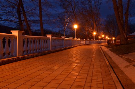 Pictures Parks Night Pavement Street lights Cities Tile 3872x2581