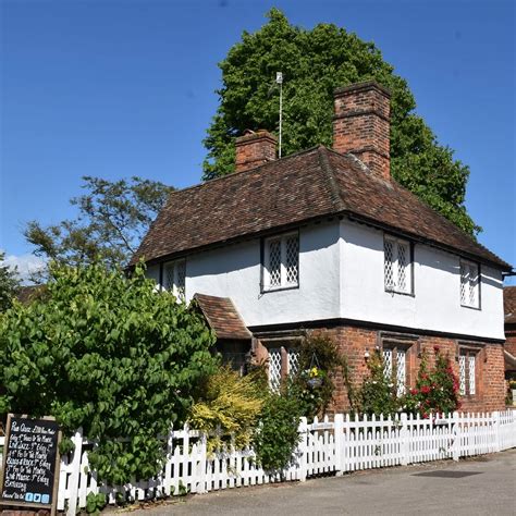 CHILHAM VILLAGE (2025) All You Need to Know BEFORE You Go (with Photos ...