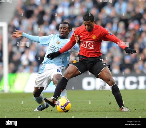 SHAUN WRIGHT PHILLIPS & PATRIC MANCHESTER CITY V MANCHESTER U CITY OF ...