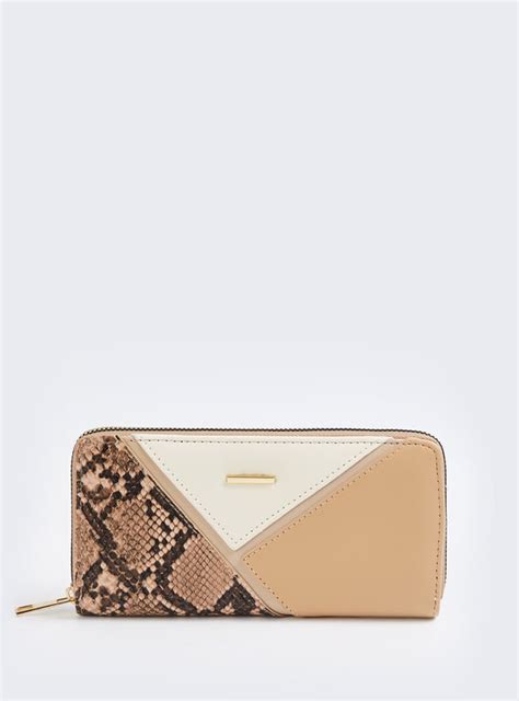 Buy Women Animal Print Zip Around Wallet Online at just Rs. 599.0 ...