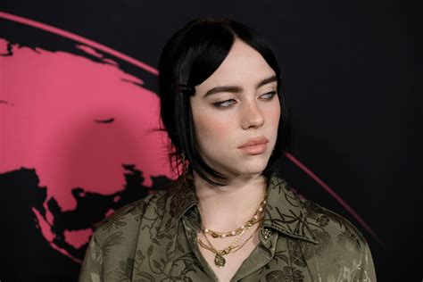 The Unseen Billie Eilish: Leaked Photos And Their Story - Truth or Fiction