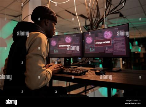 Hacker Computer Security 的图像结果