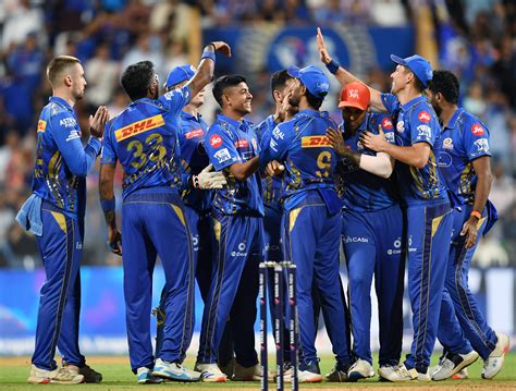 MI vs GT, IPL 2025 live score: Mumbai Indians vs Gujarat Titans live ...