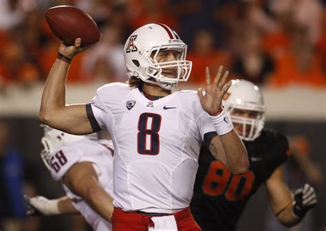 Arizona offense rides on quarterback Nick Foles' arm, and this week ...