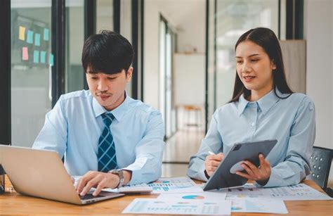 Business People Worker Pic 的图像结果