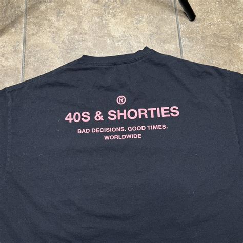 40s & Shorties t shirt Adult XXL Good condition Dm... - Depop