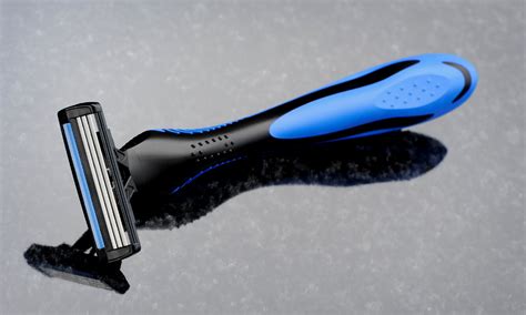 6 Best Cartridge Razor of 2025 in India, According To Experts