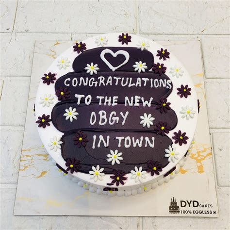 Black Creamy Flower Cake – Bento Cakes Noida