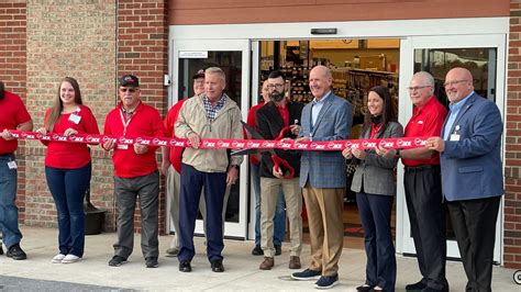 Curt’s Ace Hardware opens in Erwin | WJHL | Tri-Cities News & Weather