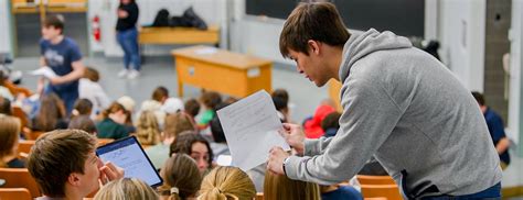 Learning Assistant Tutorial 的图像结果