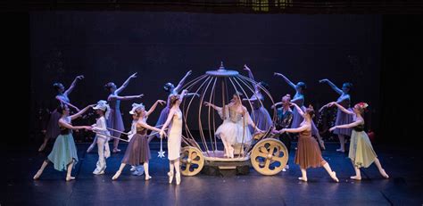 The Lebanon Reporter – Cinderella Comes to Zionsville’s STAR Bank ...