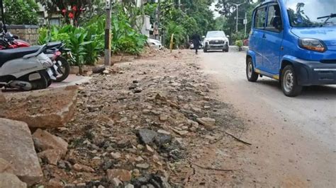 Bengaluru Pedestrian Plaza,பெங்களூரு நடைபாதை நிலைமை… வெறும் 3 கி.மீ ...