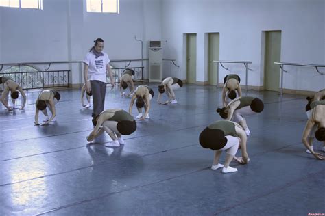 舞研艺考重庆校区丨五一营报到须知_2024舞蹈艺考最新资讯-舞蹈艺考培训就在舞研艺考！