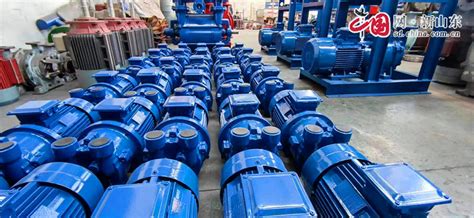 驱动发电厂工业水泵的高清图片下载-正版图片504762139-摄图网