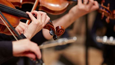 Concierto de Las cuatro estaciones de Vivaldi en la iglesia de la ...