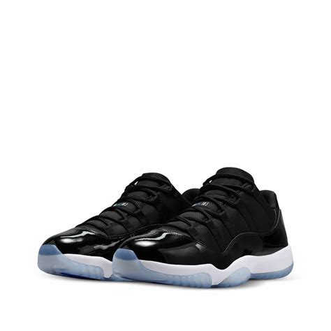 11s jordans black and white store