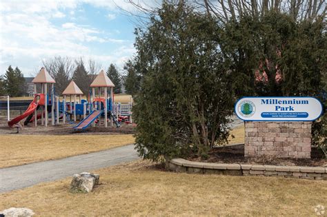 Lindenhurst, IL City Guide | About Living in Lindenhurst - Homes.com