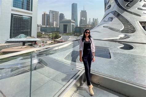 Living in Dubai - Life in the city of Gold
