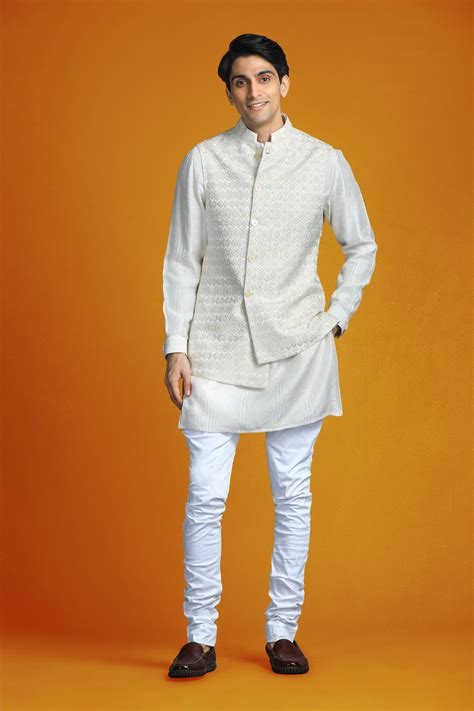 Premium Haldi Dress For Men: Discover Our Haldi Collection For Men