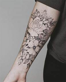 tatuaggi avambraccio fiori 1001 idee per tatuaggio braccio disegni da copiare tatuaggi avambraccio fiori 1001 idee per tatuaggio braccio disegni da copiare