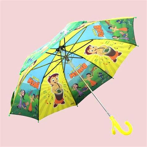 Chic Umbrella Styles