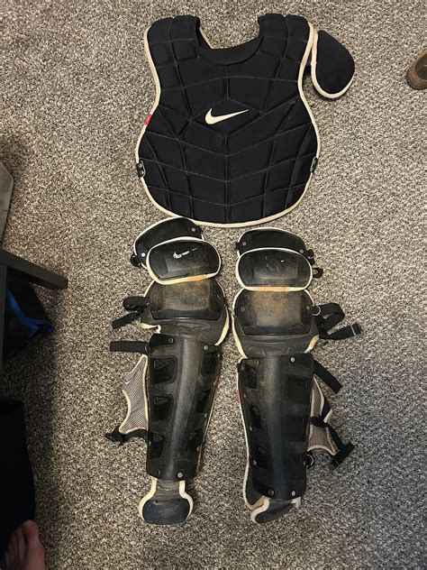 Nike catchers gear | SidelineSwap