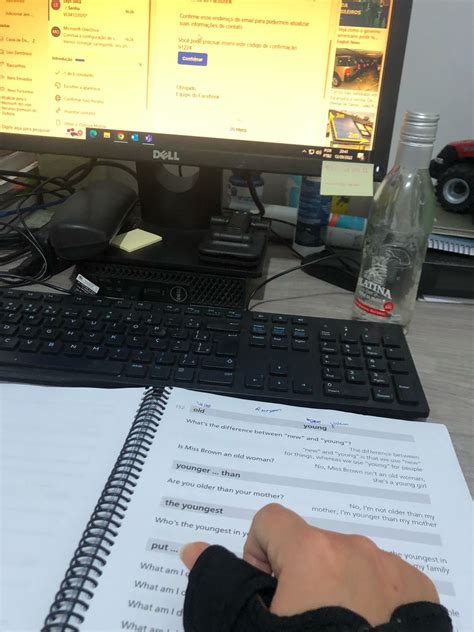 20:00, calor, cansada, dedo lesionado… melhor faltar no inglês. | Lays ...