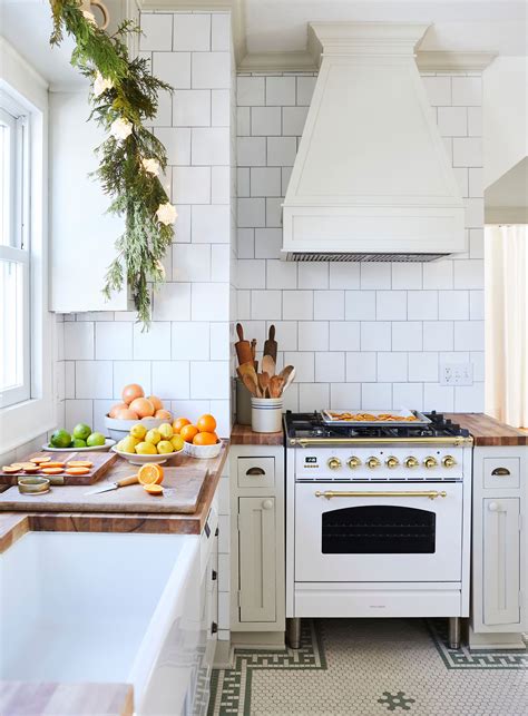 White Kitchen Backsplash – Kitchen Info