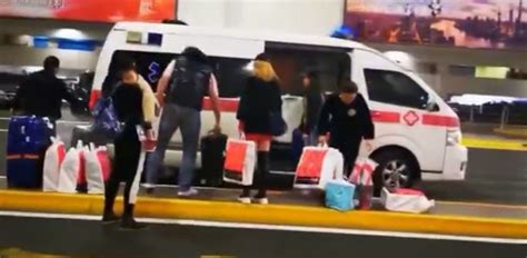 机场员工私用救护车接机，上海机场的处理结果来了！|龙头新闻全媒体