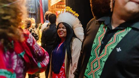 Povos indígenas e o contexto urbano | Meer