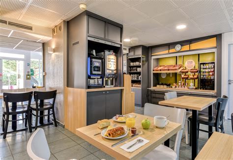 B&B HOTELS à Béziers avec parking gratuit près de l'A9 et de l'A75