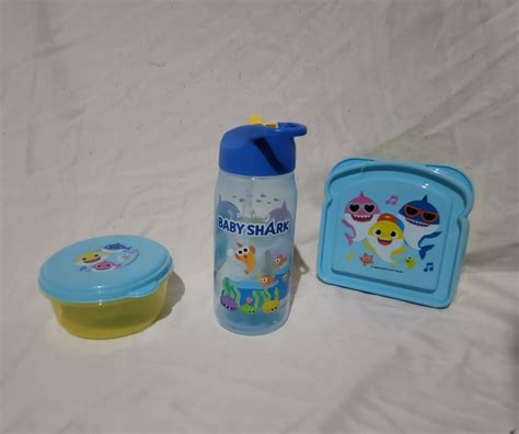 BABY SHARK Sandwitch & Snack Containers with | Ubuy India