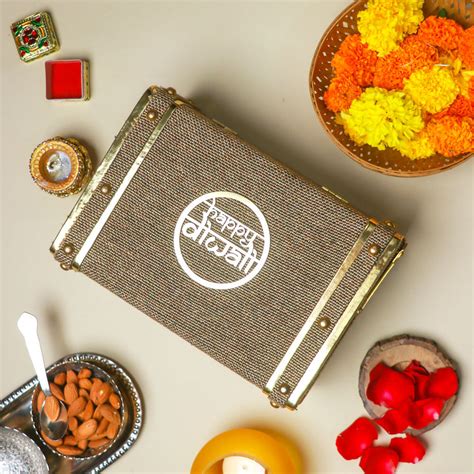 Silver Ganesh Lakshmi Diwali Gift Hamper