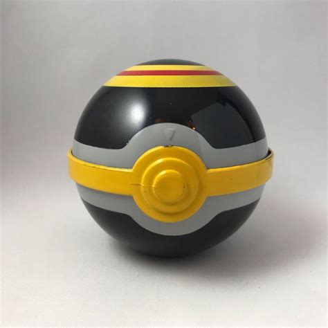 Nintendo Pokemon Luxury Ball Vintage 2000 Luxuryball Pokeball Poke Ball ...